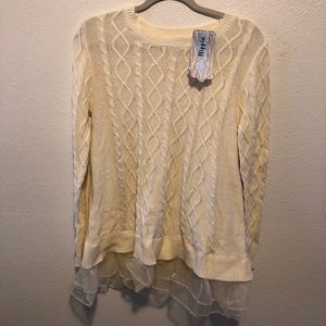 Military Hippie Women’s X, XL Beige Sweater